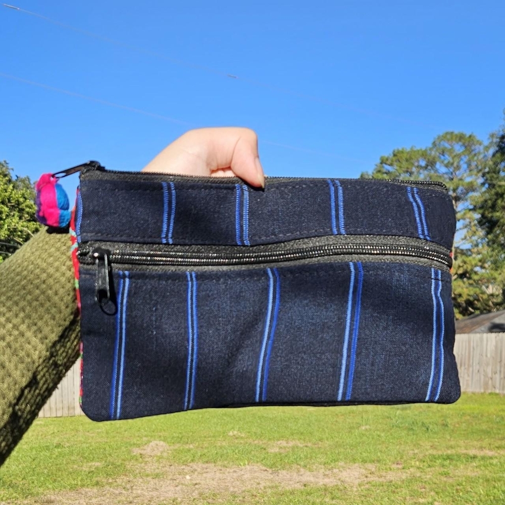 Colorful Geometric Pattern Clutch - Picture 2 of 4